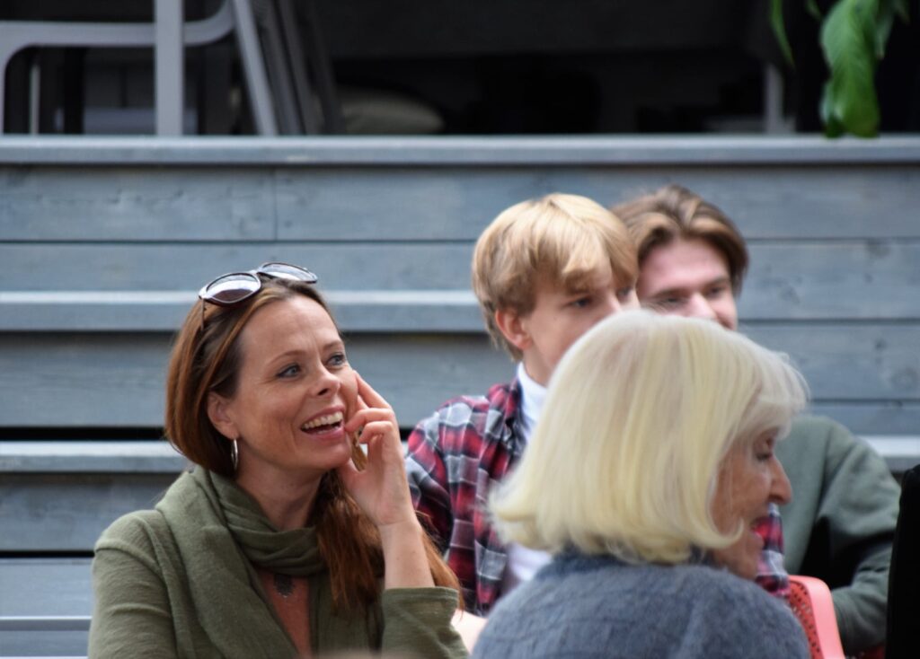 Sandvika byfest om oss